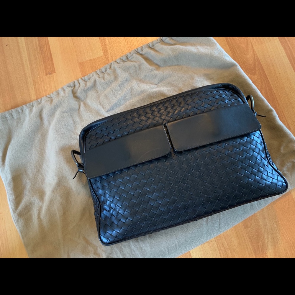 Bottega Veneta Men Carrier Ne/ Bag